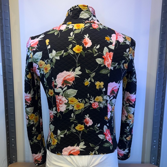 Colori jacket in really good condition. - Picture 3 of 9